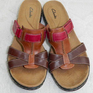 clarks leisa bora